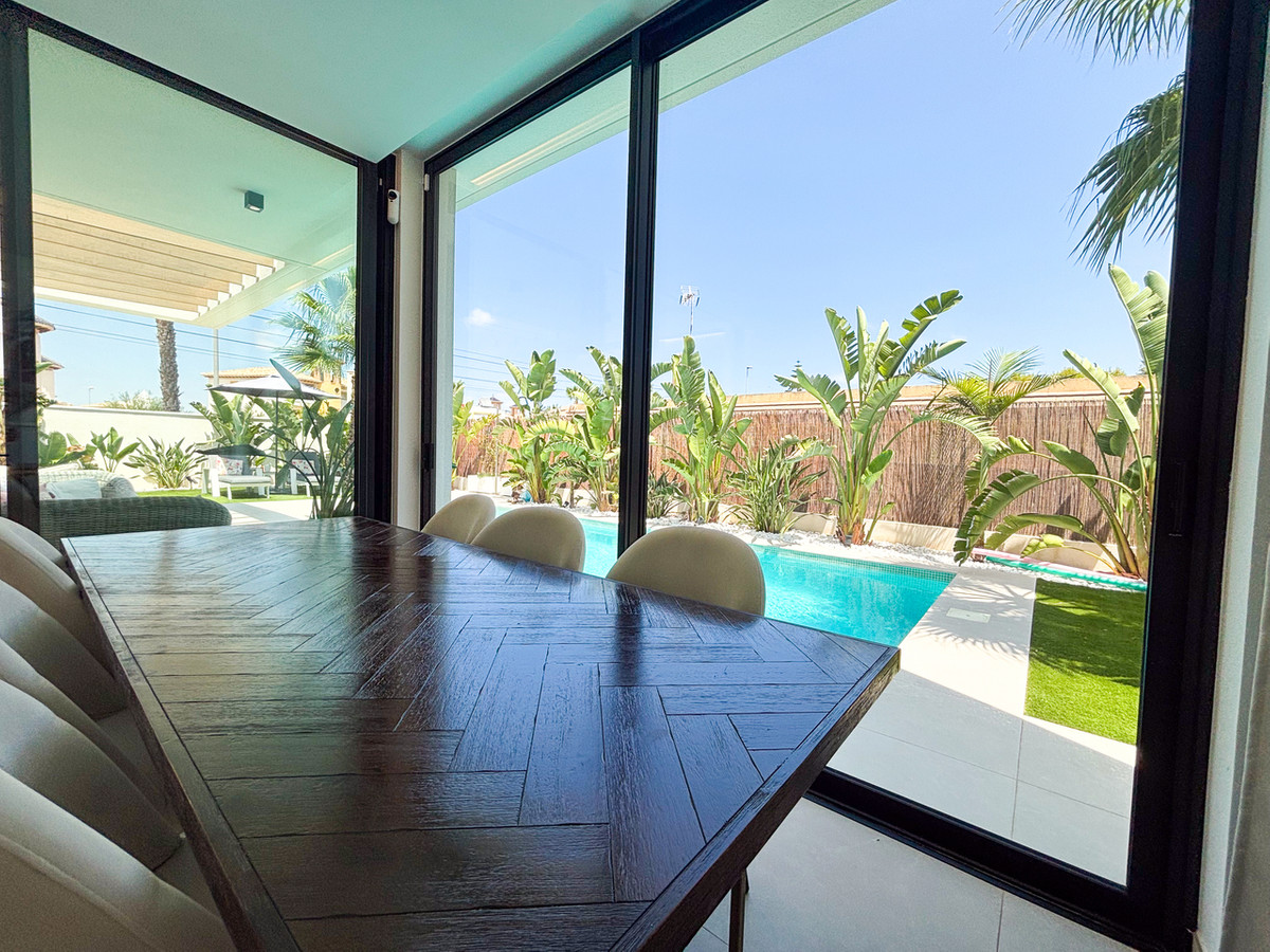 Appartement te koop in Cabo Roig | 3 slaapkamers H5450002