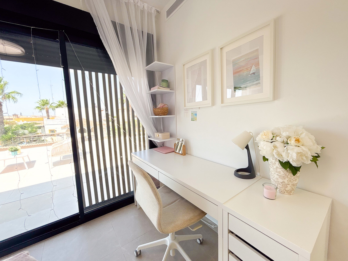 Appartement te koop in Cabo Roig | 3 slaapkamers H5450002