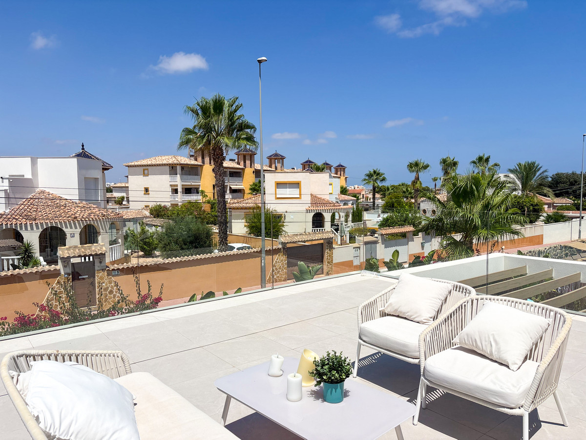 Appartement te koop in Cabo Roig | 3 slaapkamers H5450002