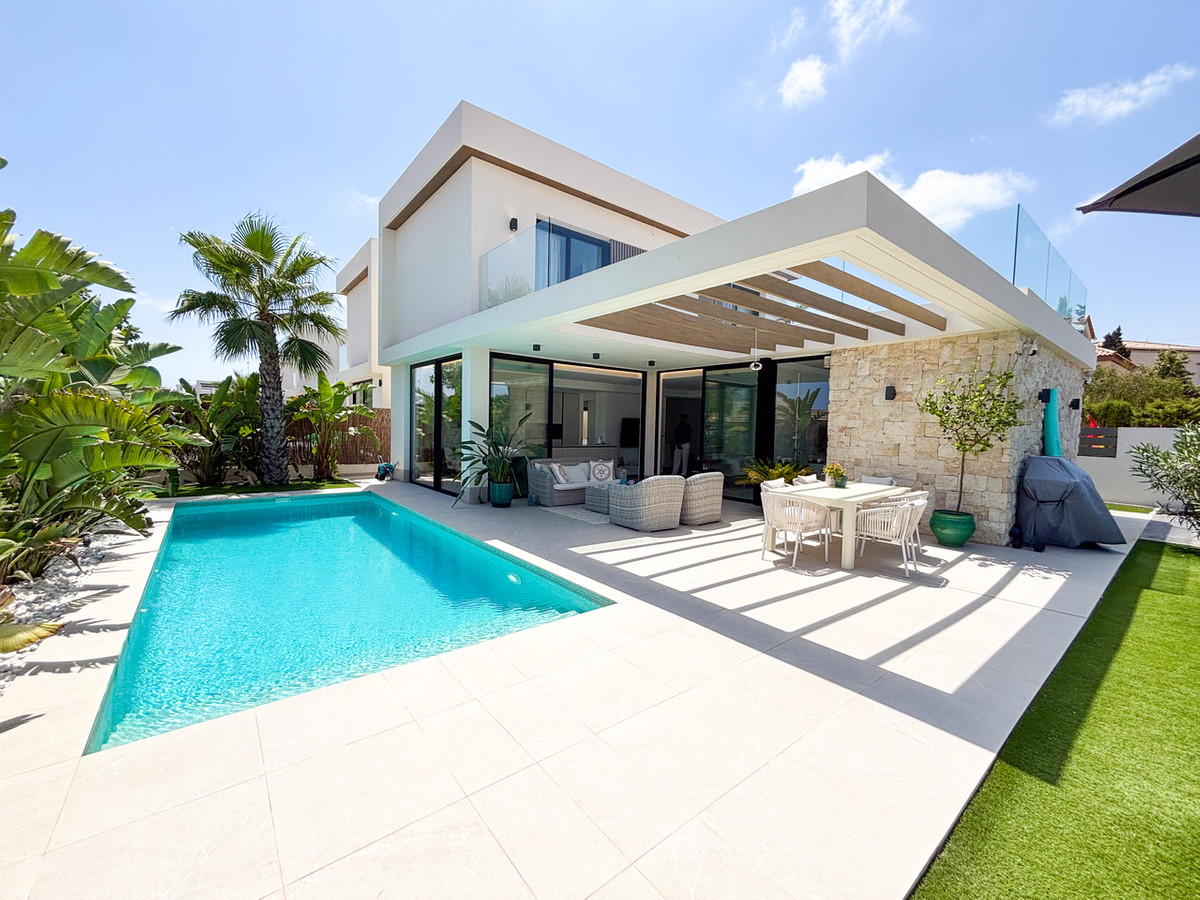 Appartement te koop in Cabo Roig | 3 slaapkamers H5450002