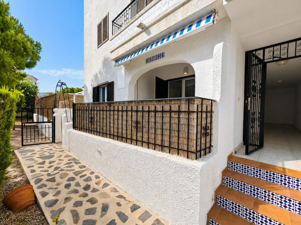 Huis te koop in Cabo Roig | 2 slaapkamers H5453605