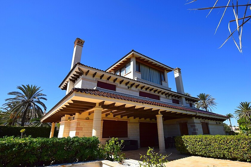 Huis te koop in Cabo Roig | 7 slaapkamers H5456269