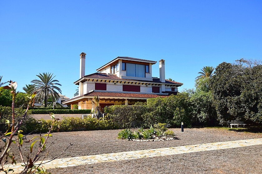 Huis te koop in Cabo Roig | 7 slaapkamers H5456269