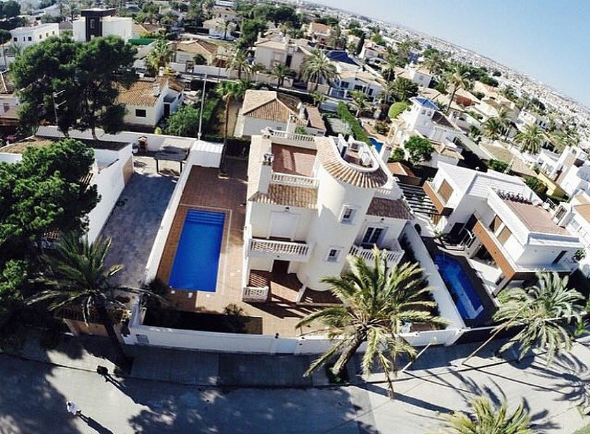Huis te koop in Cabo Roig | 5 slaapkamers H5456272