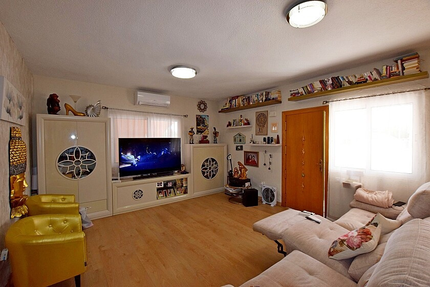 Appartement te koop in Cabo Roig | 3 slaapkamers H5456305