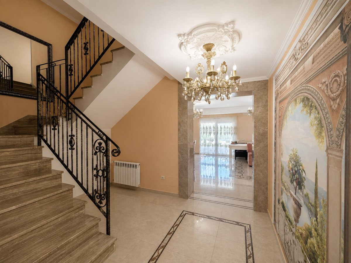 Huis te koop in Cabo Roig | 12 slaapkamers H5456479