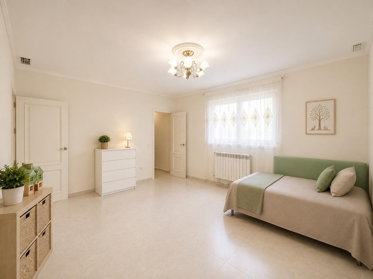 Huis te koop in Cabo Roig | 12 slaapkamers H5456479
