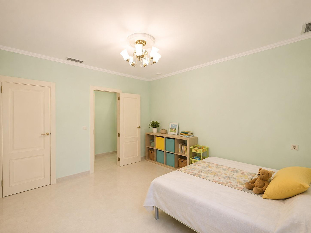 Huis te koop in Cabo Roig | 12 slaapkamers H5456479