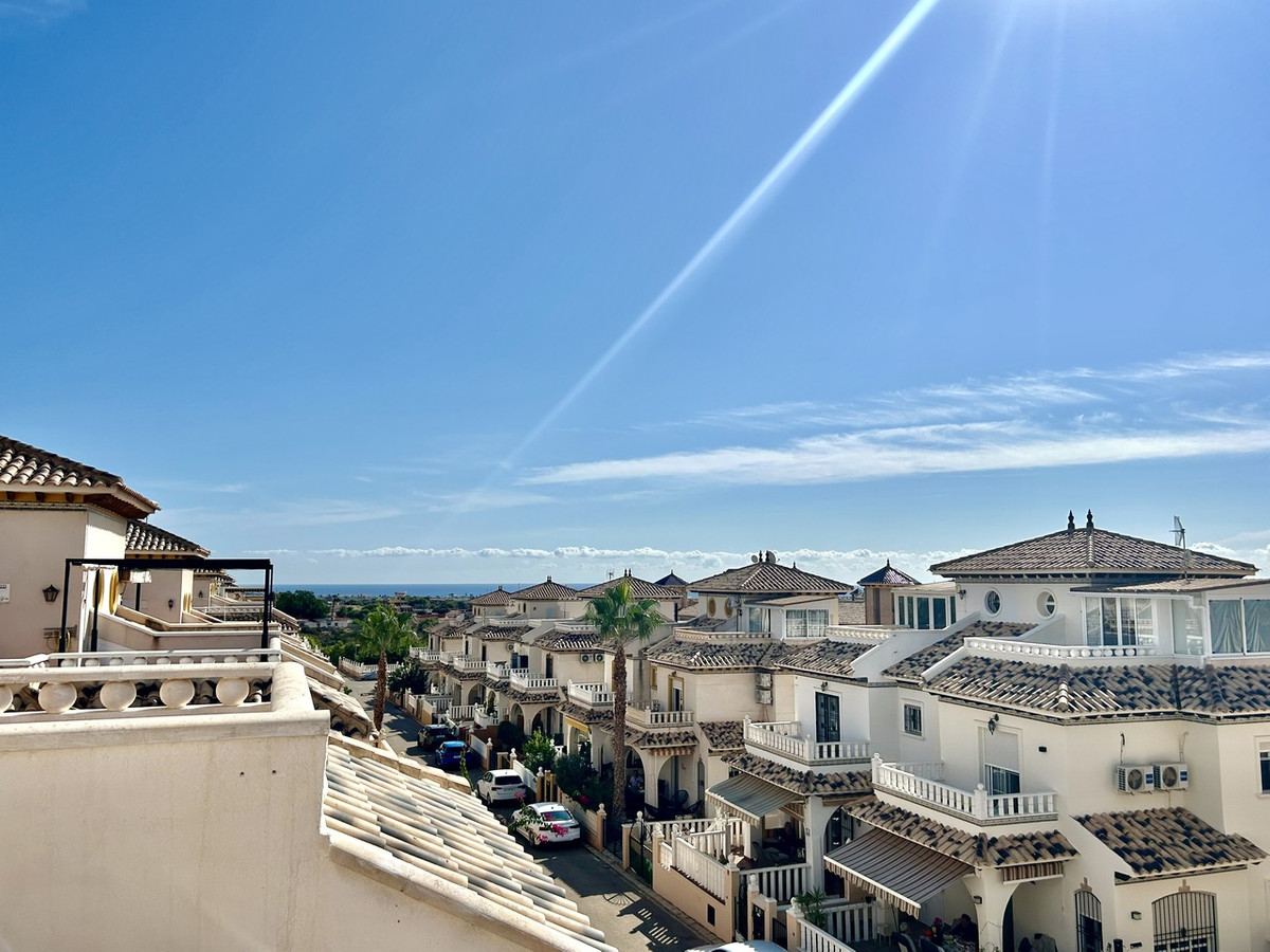 Huis te koop in Cabo Roig | 2 slaapkamers H5491432