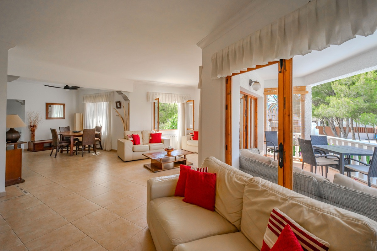 Huis te koop in Cabo Roig | 4 slaapkamers H5503123