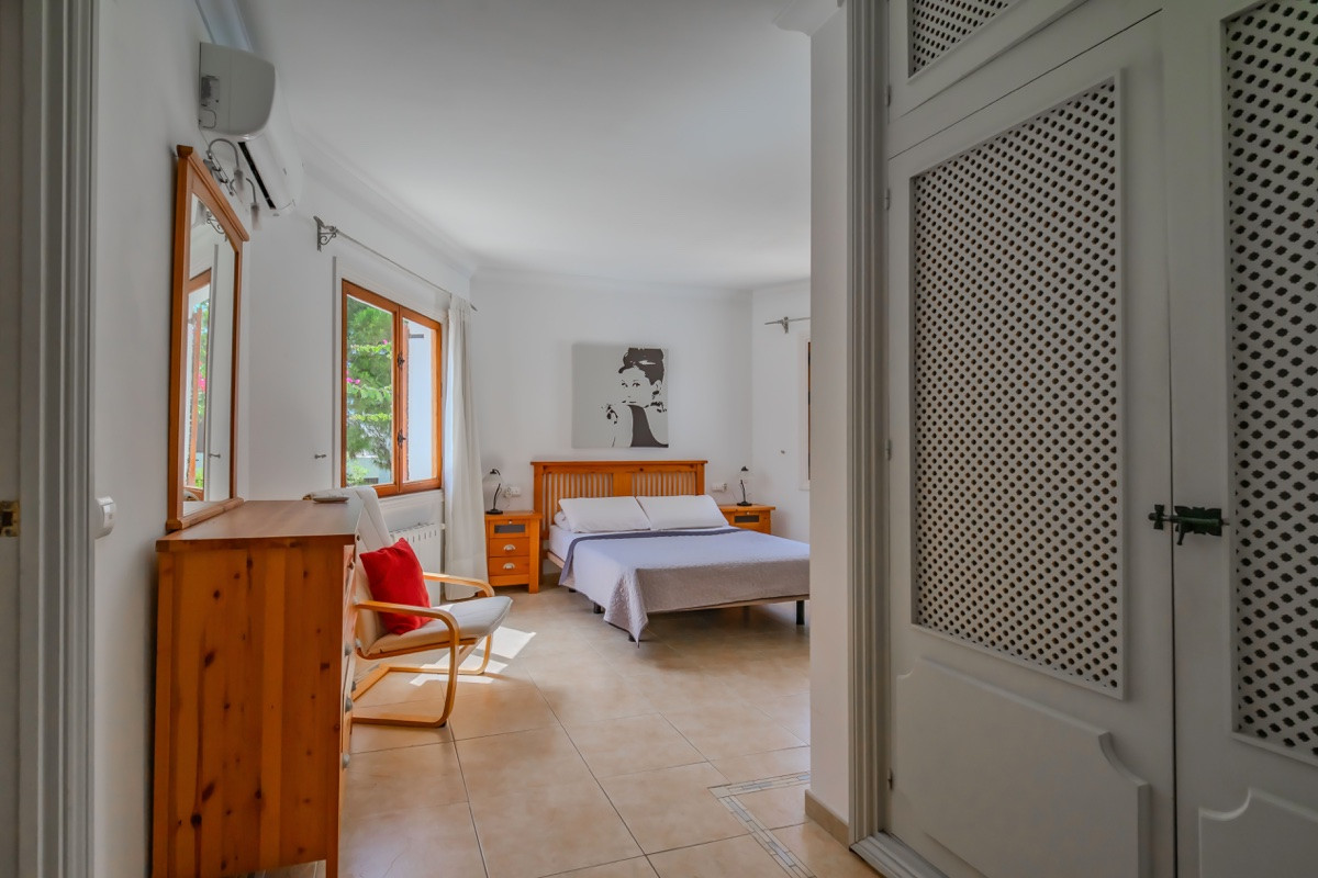 Huis te koop in Cabo Roig | 4 slaapkamers H5503123