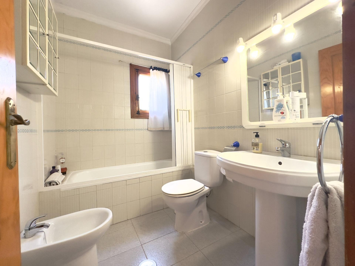 Huis te koop in Cabo Roig | 3 slaapkamers H5503339