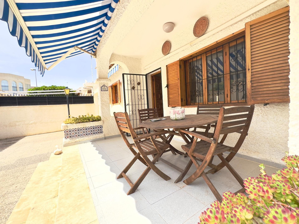 Huis te koop in Cabo Roig | 3 slaapkamers H5503339