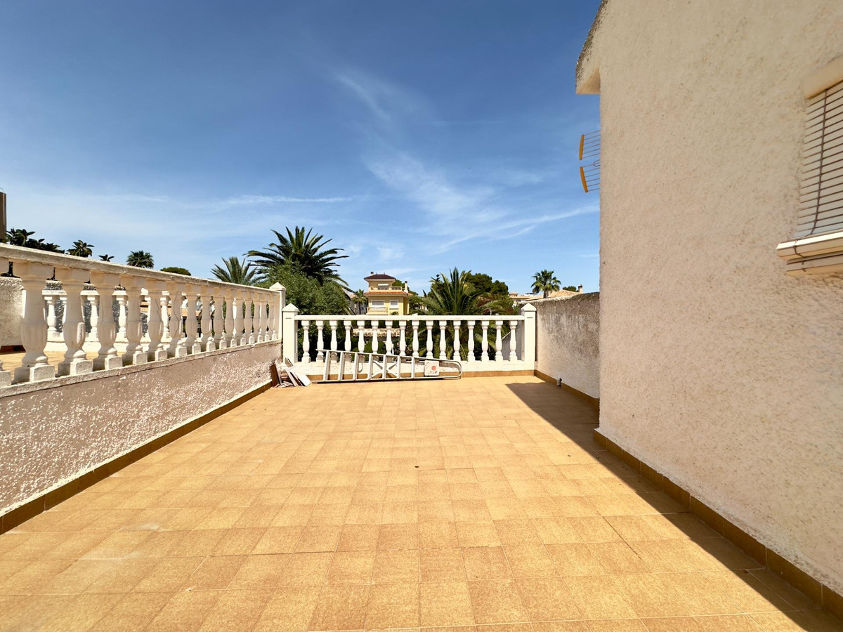 Huis te koop in Cabo Roig | 3 slaapkamers H5503339