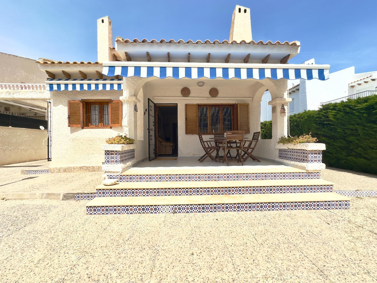 Huis te koop in Cabo Roig | 3 slaapkamers H5503339
