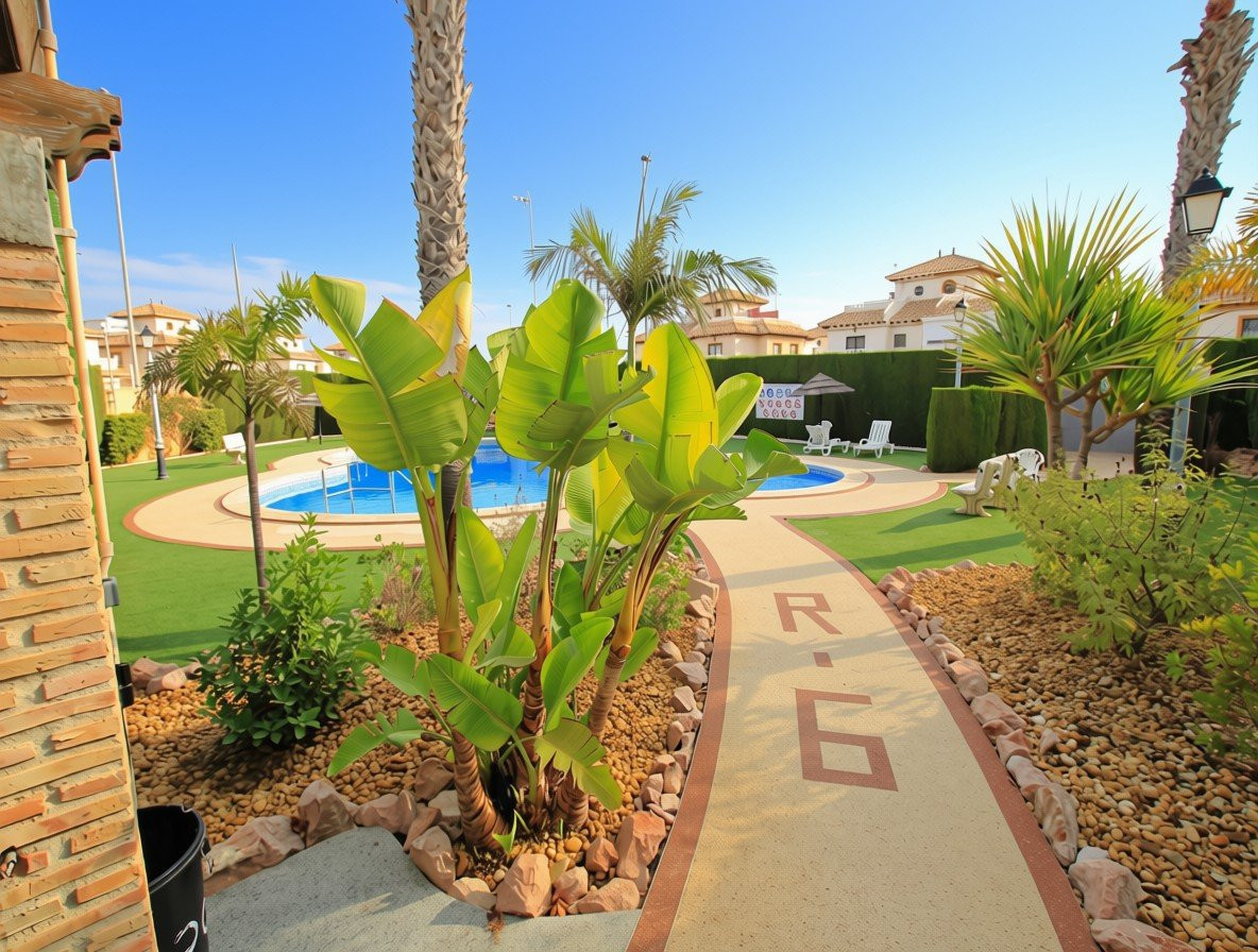 Huis te koop in Cabo Roig | 2 slaapkamers H5514877