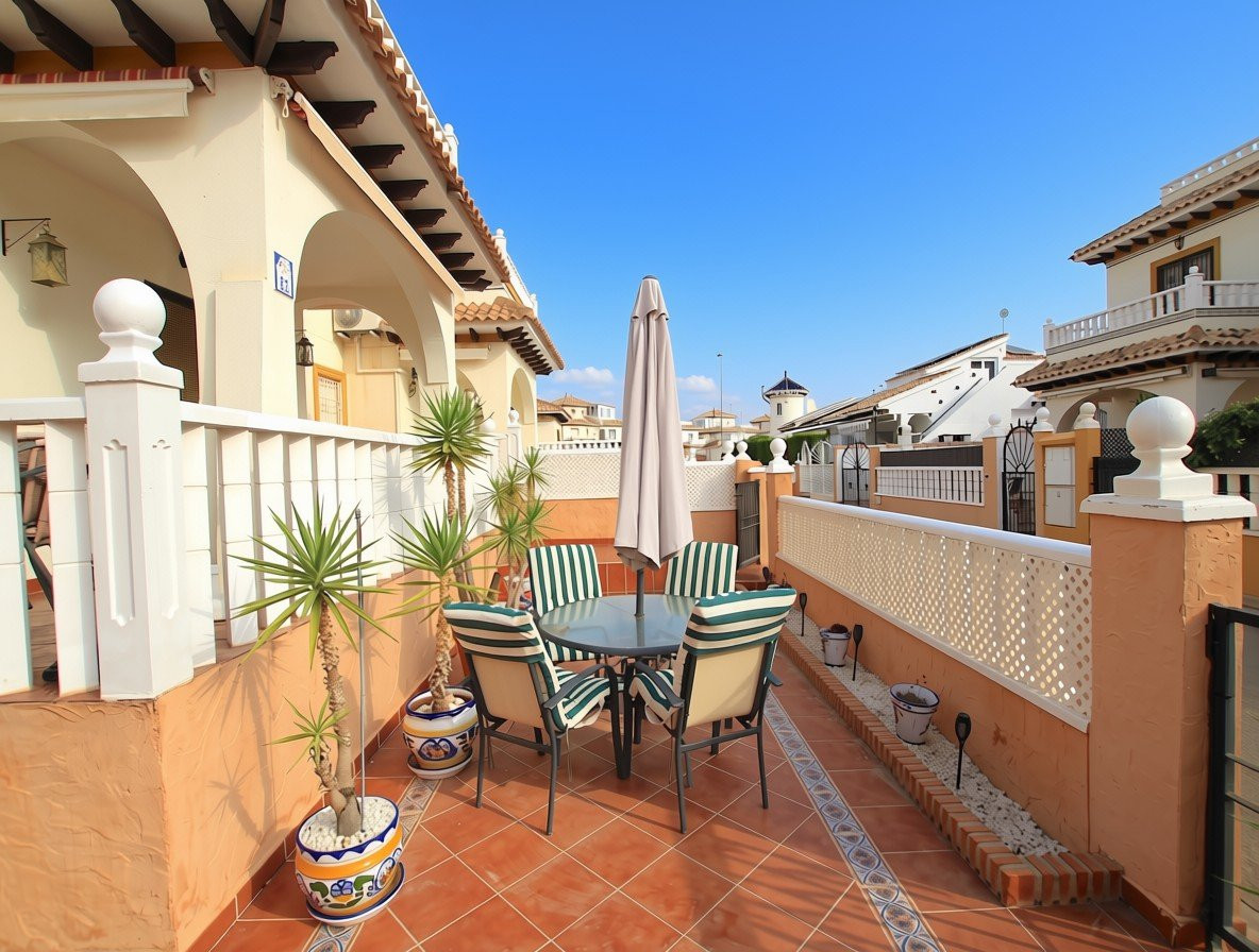 Huis te koop in Cabo Roig | 2 slaapkamers H5514877
