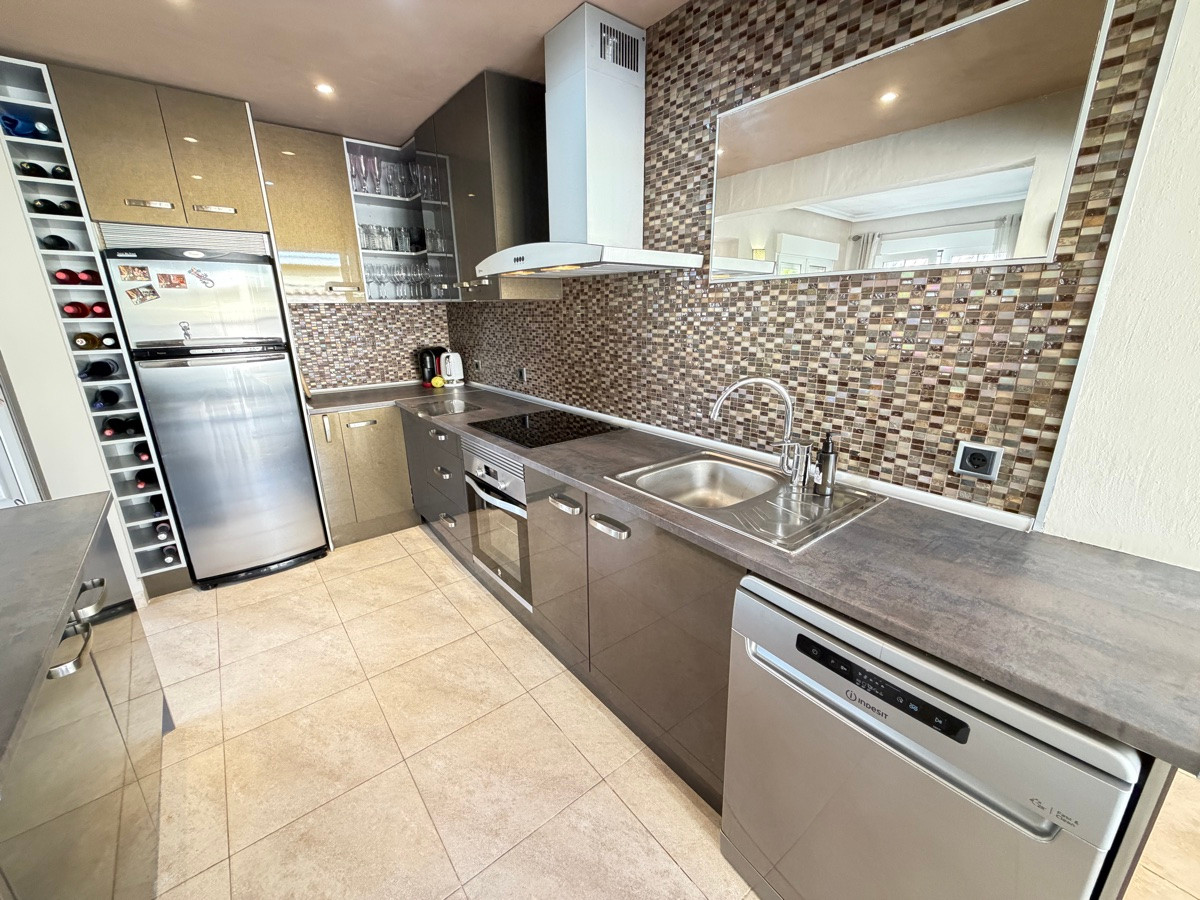 Huis te koop in Cabo Roig | 4 slaapkamers H5516341