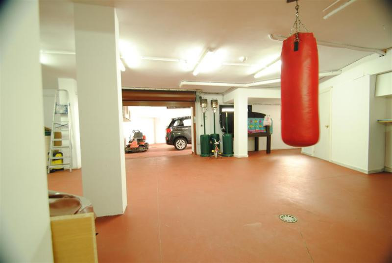 Huis te koop in Cabopino | 8 slaapkamers H3834277