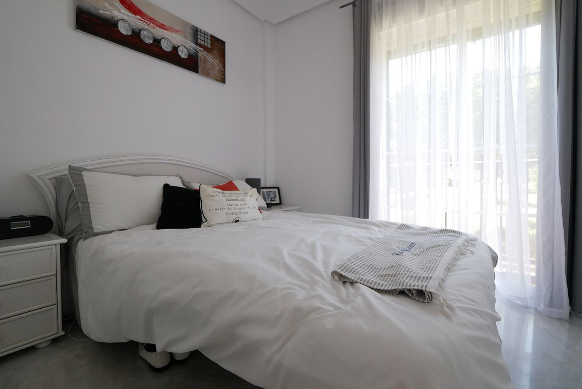 Geschakelde Woning in Cabopino-28