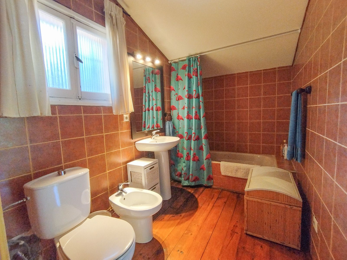 Vrijstaande Villa in Cabopino-22