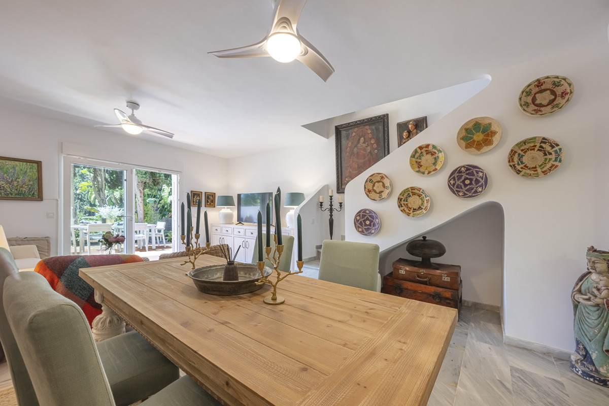 Geschakelde Woning in Cabopino-11
