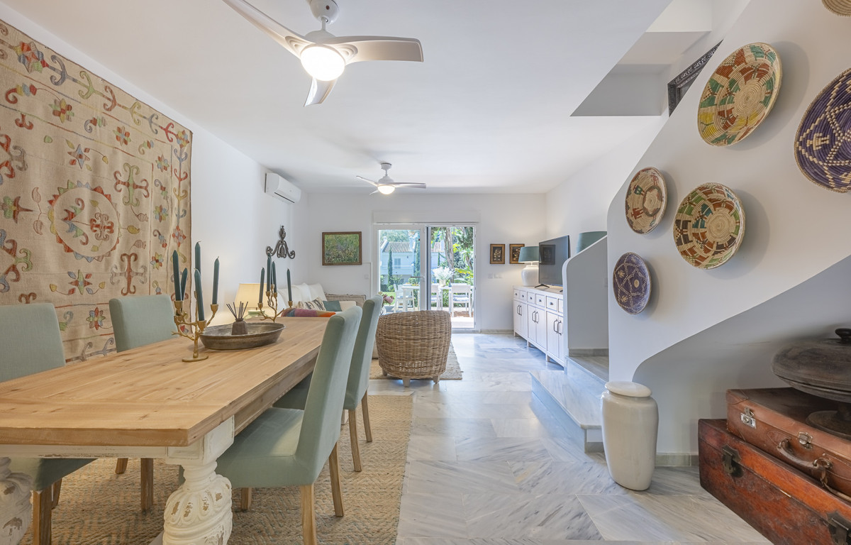 Geschakelde Woning in Cabopino-13