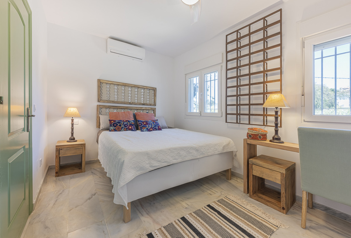 Geschakelde Woning in Cabopino-23