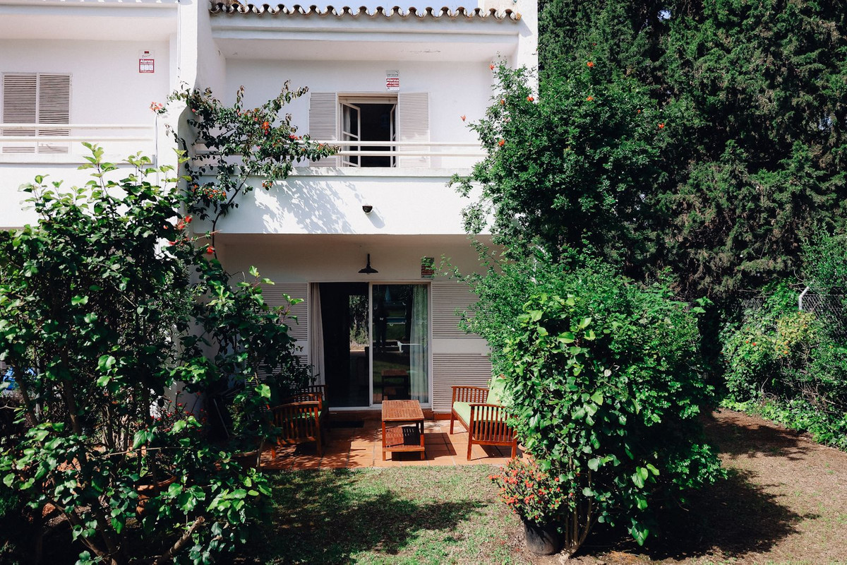 Geschakelde Woning in Cabopino-11