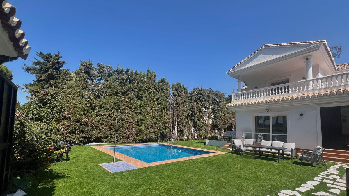 Huis te koop in Cabopino | 3 slaapkamers H5105011