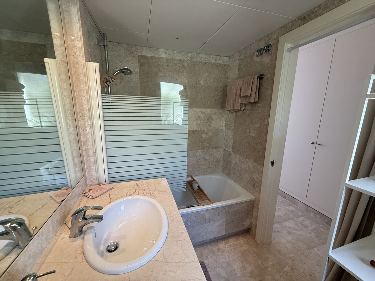 Huis te koop in Cabopino | 3 slaapkamers H5125000