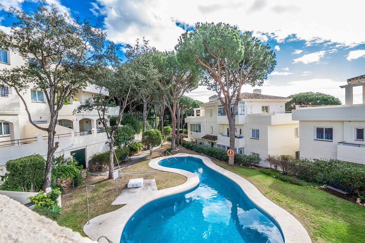 Appartement te koop in Cabopino | 2 slaapkamers H5140846
