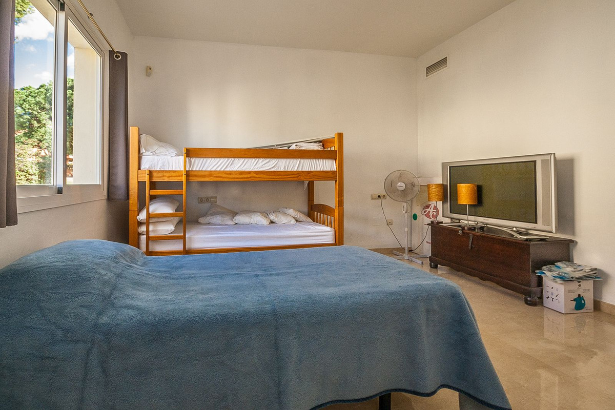 Appartement te koop in Cabopino | 2 slaapkamers H5140846
