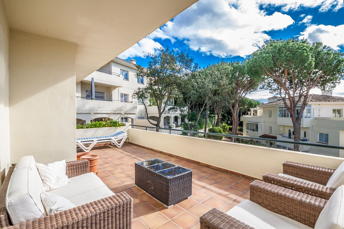 Appartement te koop in Cabopino | 2 slaapkamers H5140846