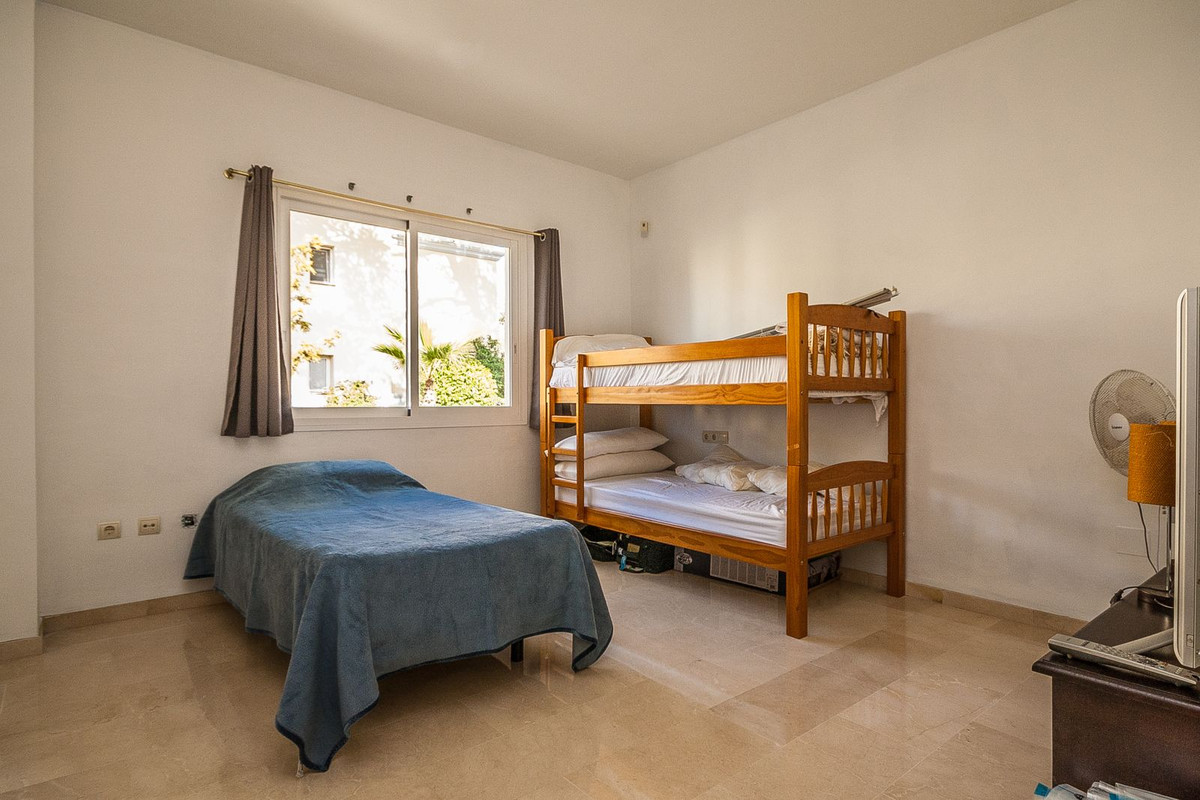 Appartement te koop in Cabopino | 2 slaapkamers H5140846