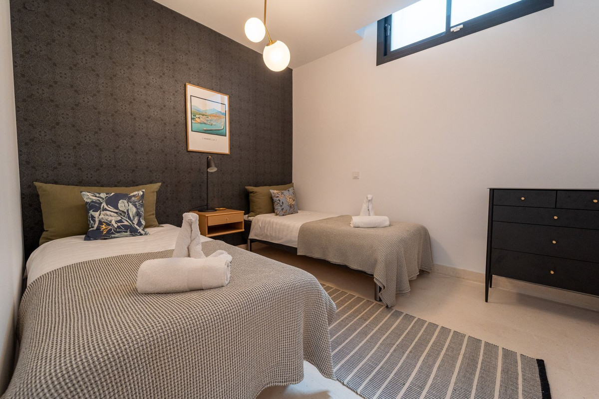 Property main view 44