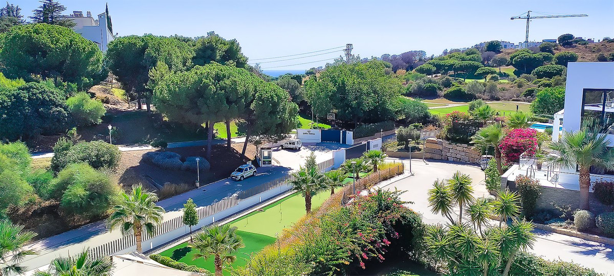 Property main view 80