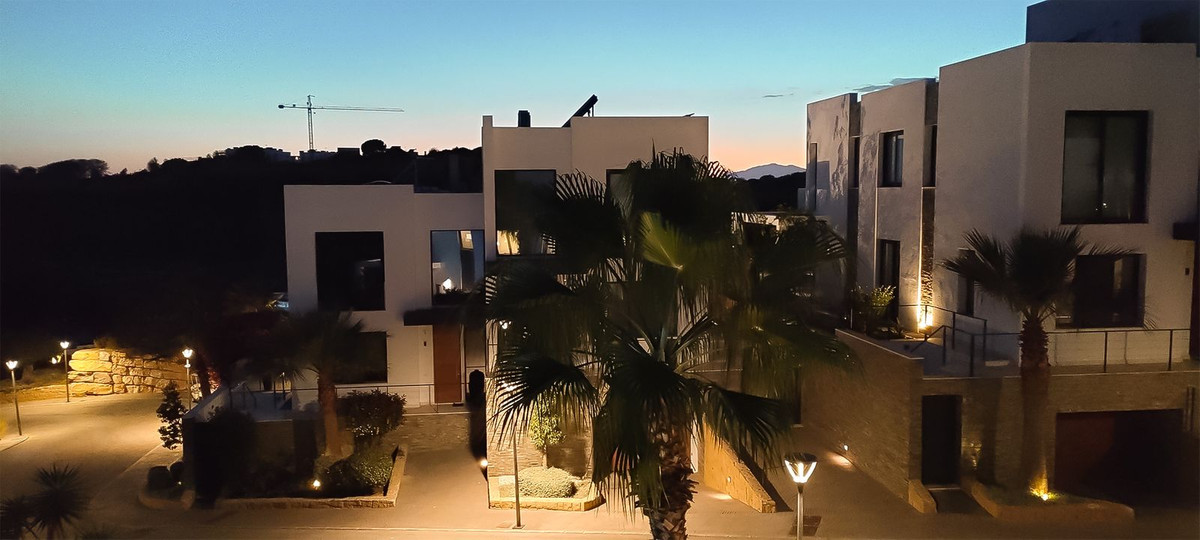 Property main view 99