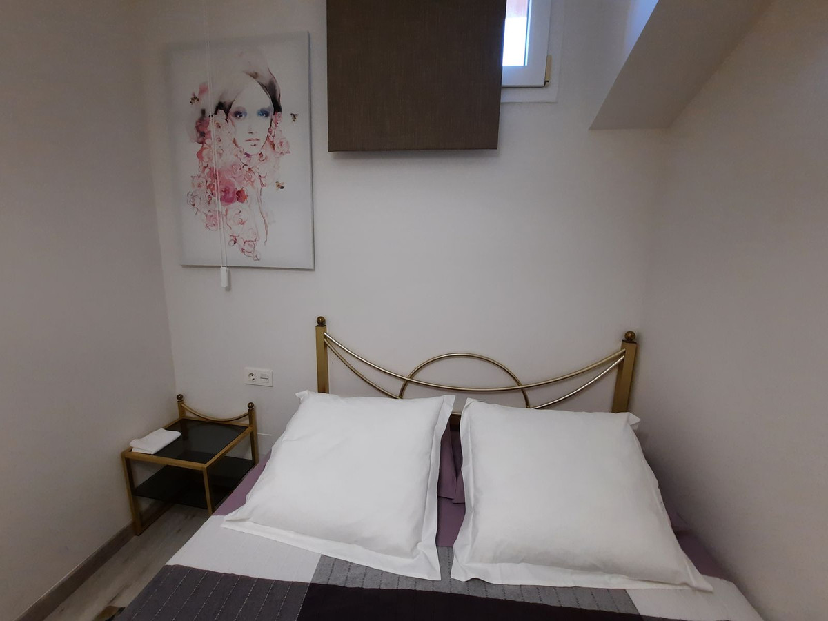 Huis te koop in Cabopino | 5 slaapkamers H5219854