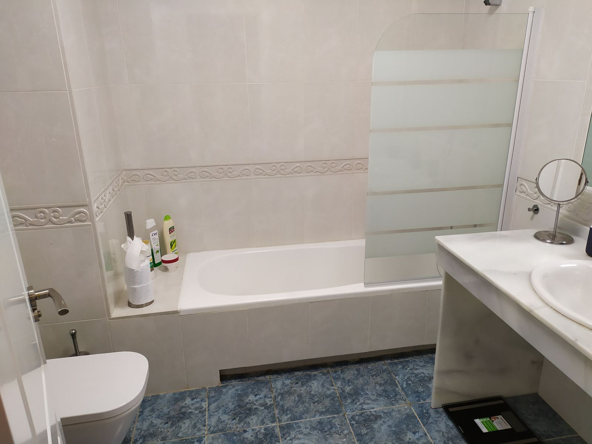 Huis te koop in Cabopino | 5 slaapkamers H5219854