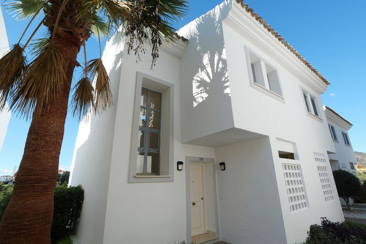 Huis te koop in Cabopino | 3 slaapkamers H5227648