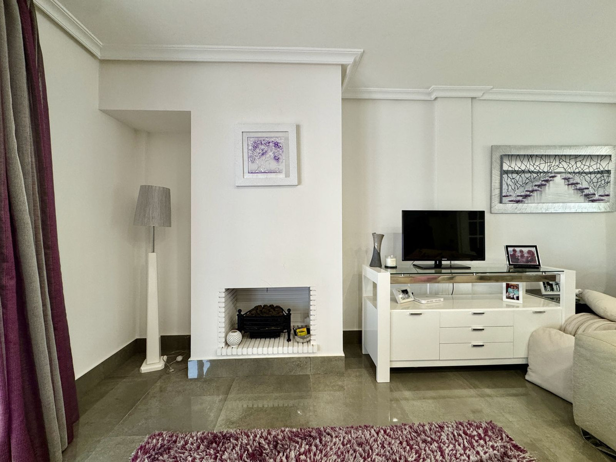 Huis te koop in Cabopino | 3 slaapkamers H5227765