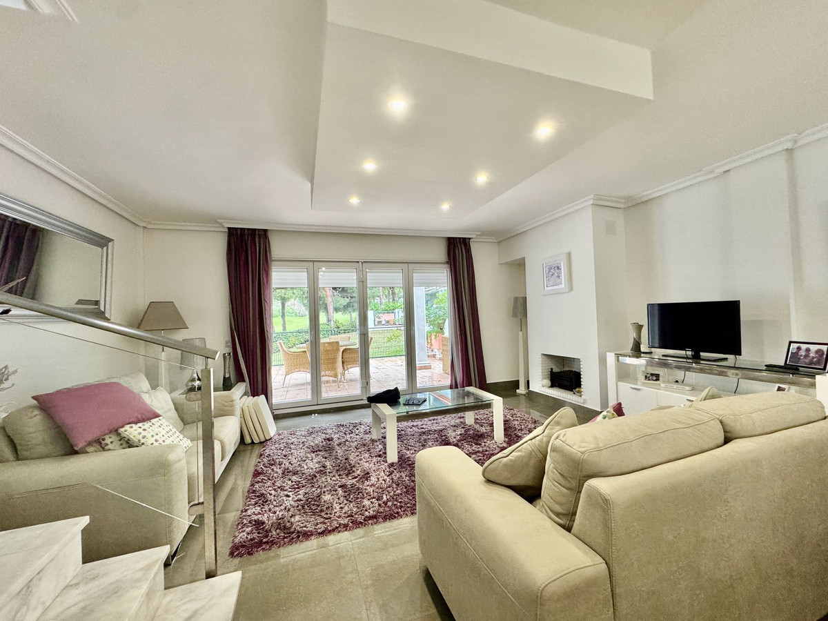 Huis te koop in Cabopino | 3 slaapkamers H5227765