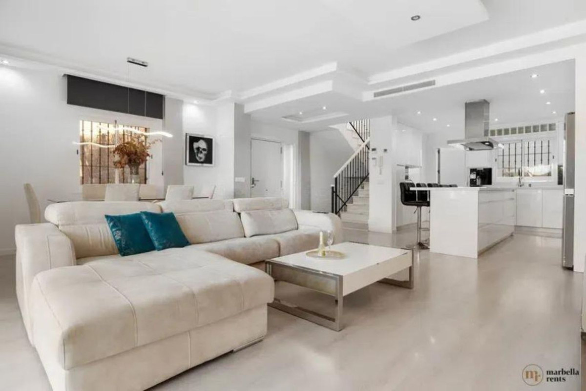 Property main view 32