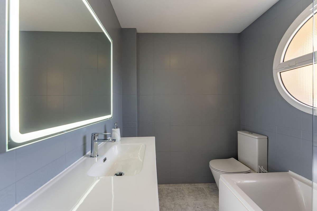 Property main view 32