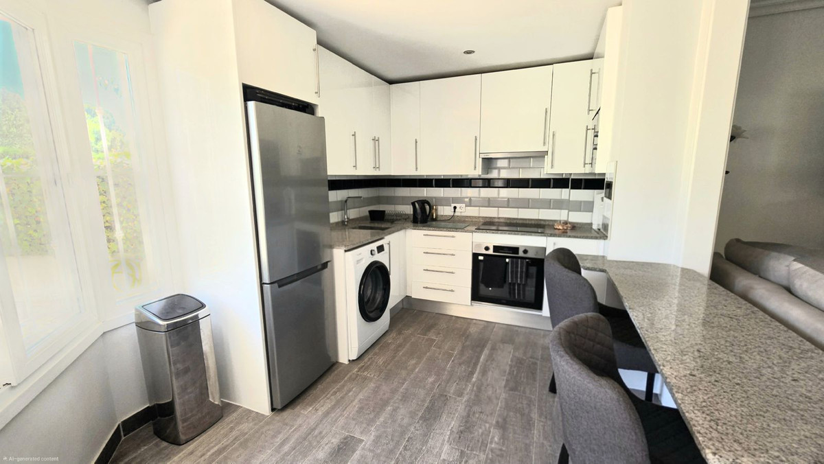 Huis te koop in Cabopino | 3 slaapkamers H5387794