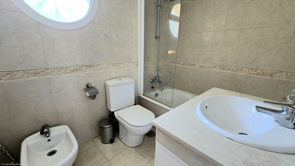 Huis te koop in Cabopino | 3 slaapkamers H5387794