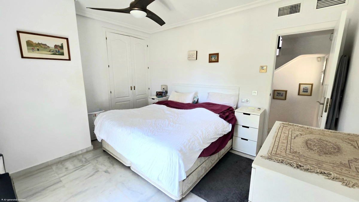 Huis te koop in Cabopino | 3 slaapkamers H5387794