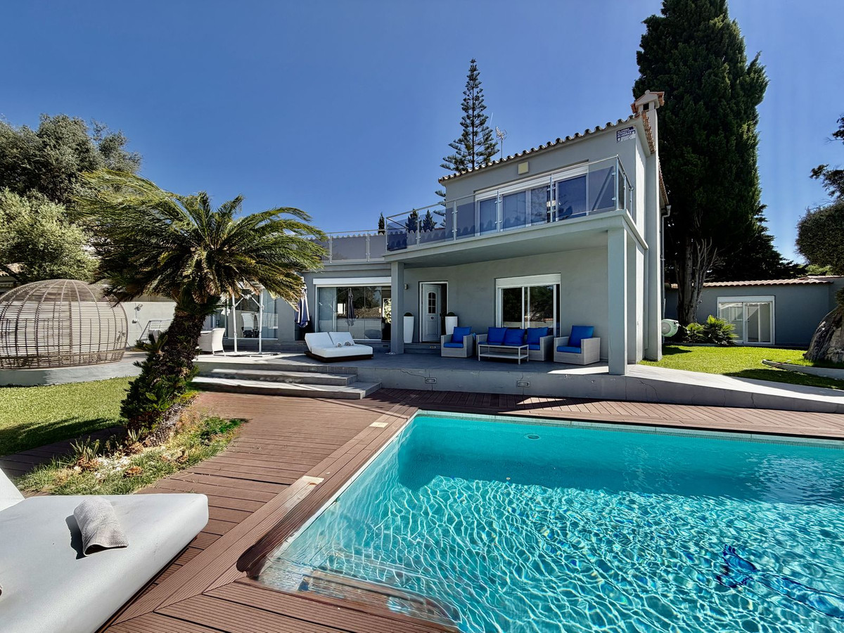 Huis te koop in Cabopino | 4 slaapkamers H5407798