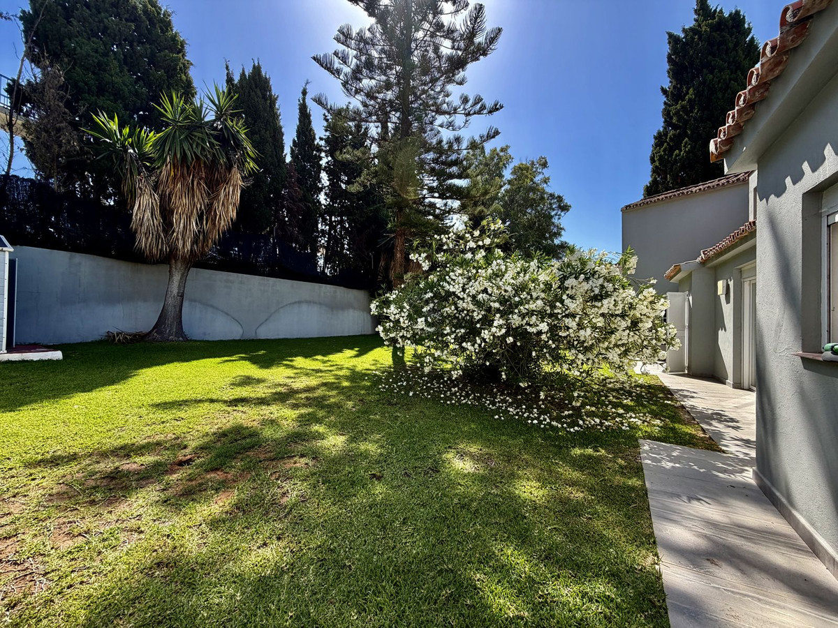 Huis te koop in Cabopino | 4 slaapkamers H5407798